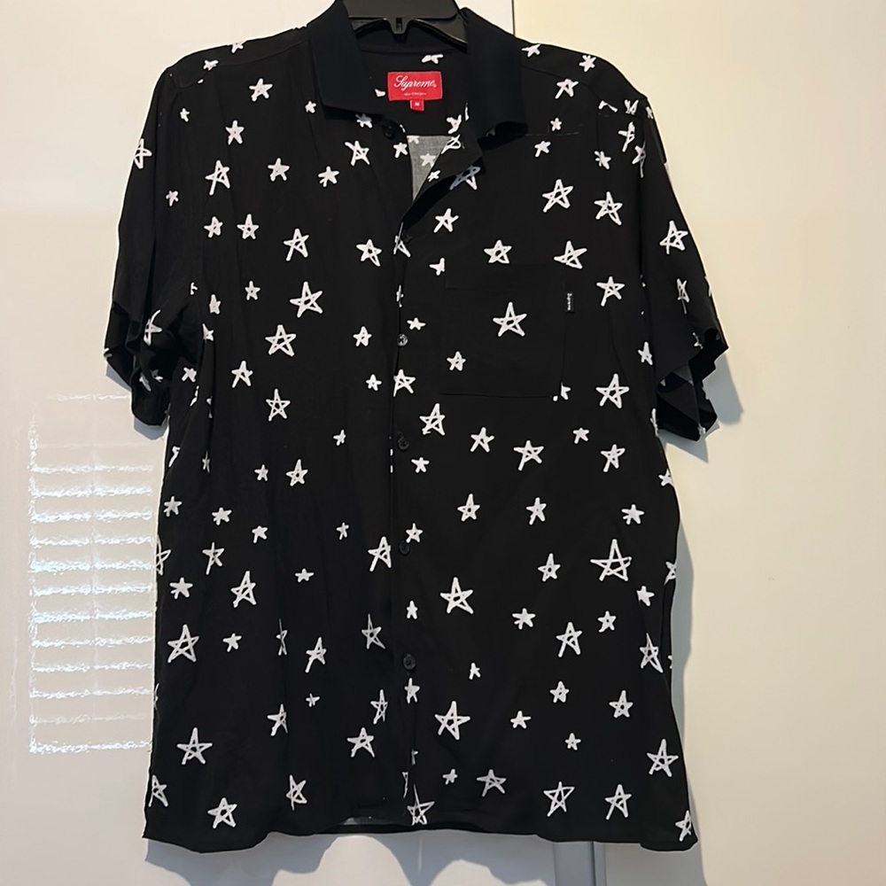 Daniel Johnston Devil Rayon Shirt - Supreme
Stars Button Up - Picture 3 of 9